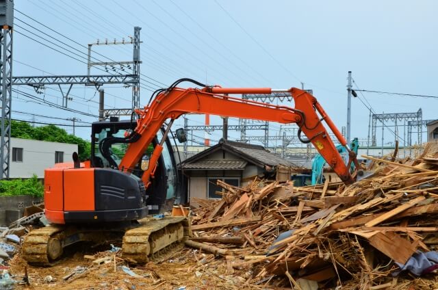 線路沿い解体工事の課題と対策