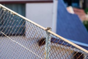 フェンス解体の費用相場の解説