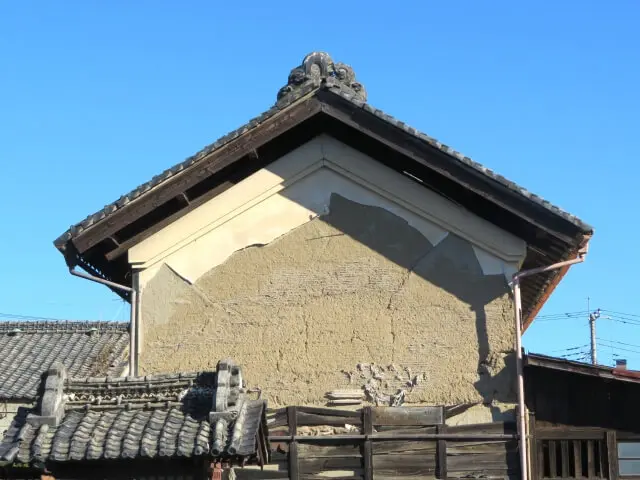 旧家解体時蔵出し　臑当　年代物 江戸時代の穀蔵を解体 - TomのブログⅡ