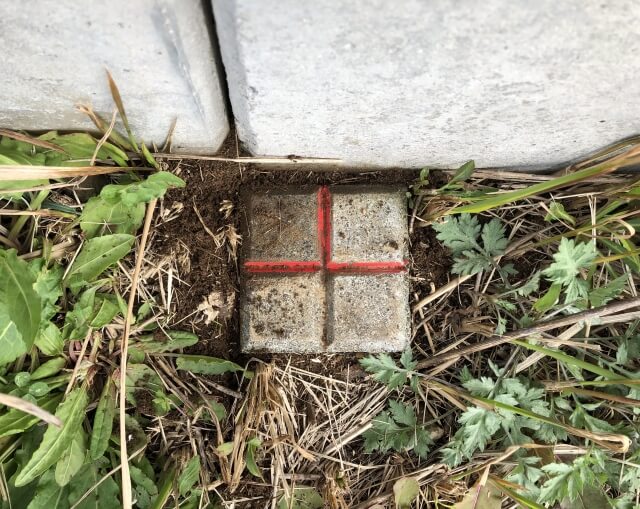 島根の解体工事前に境界杭を確認する方法