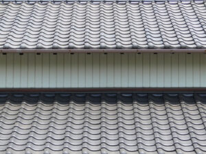 屋根瓦の撤去費用のポイント