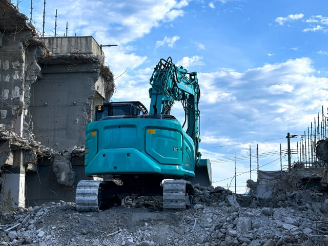 鳥取での解体後のリサイクル材の流れ