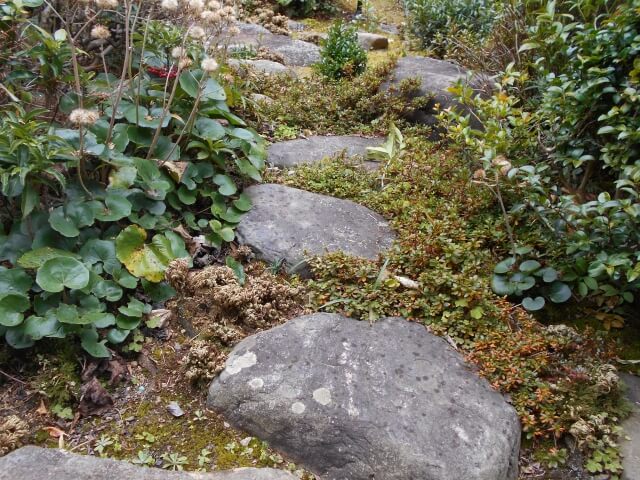 倉敷で庭石を処分の流れ