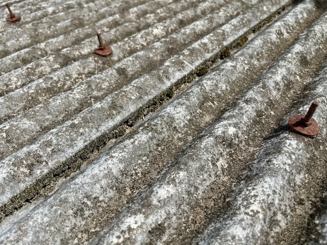 倉敷のスレート屋根のアスベスト見分け方